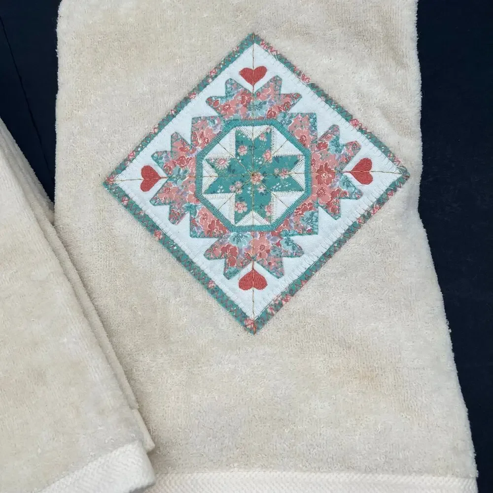 Vintage country cabin farm design 2 bath towels.